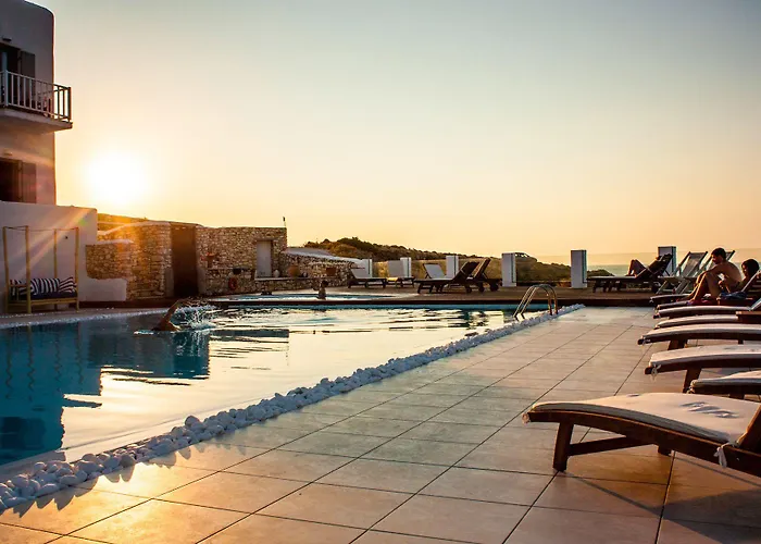 Paros Bay Parasporos