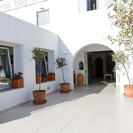 Paros Bay Hotell